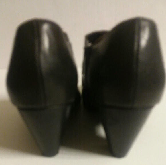 sbicca california size 7 black leather kitty - Picture 2 of 6